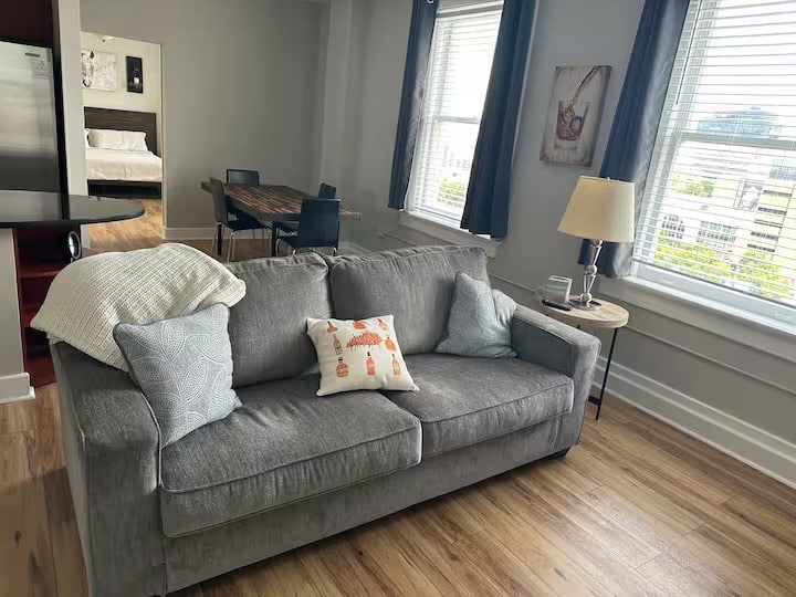 Kt's Condo Retreat - ルイビル, KY