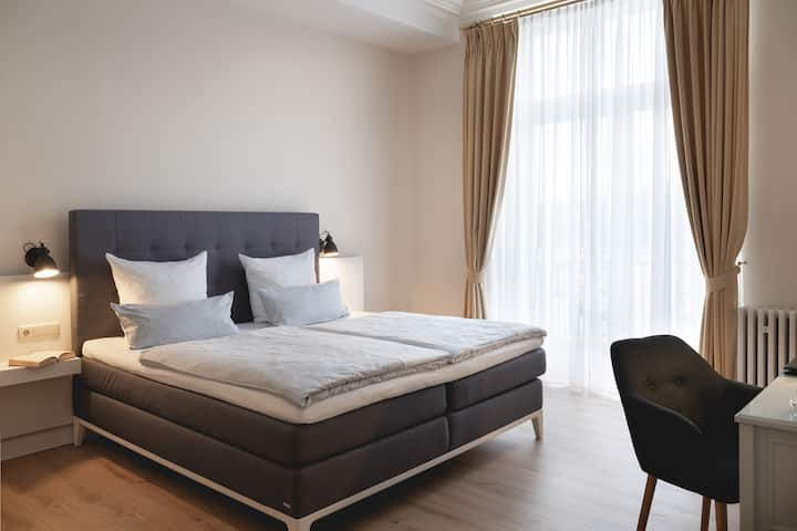 Suite River View With Balcony - Hotel Dreesen - Bonn