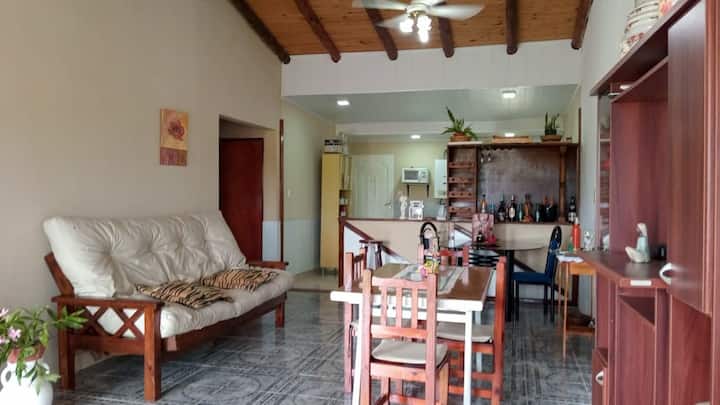 Alojamiento Temporal En Lugar Retirado Y Relajado. - Concordia