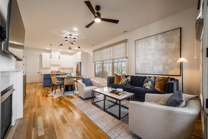 The Pointe | Uptown Rogers Luxury - Rogers, AR
