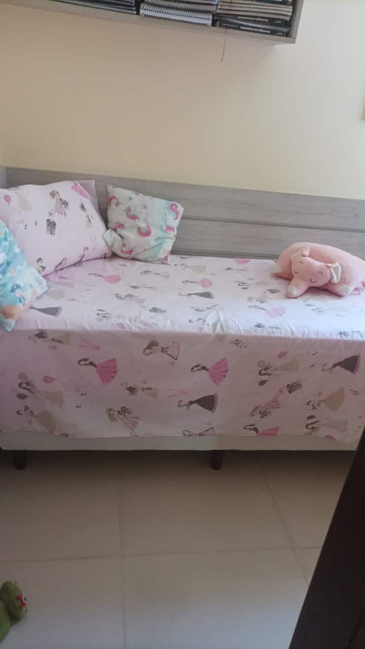Dhomë gjumi 1