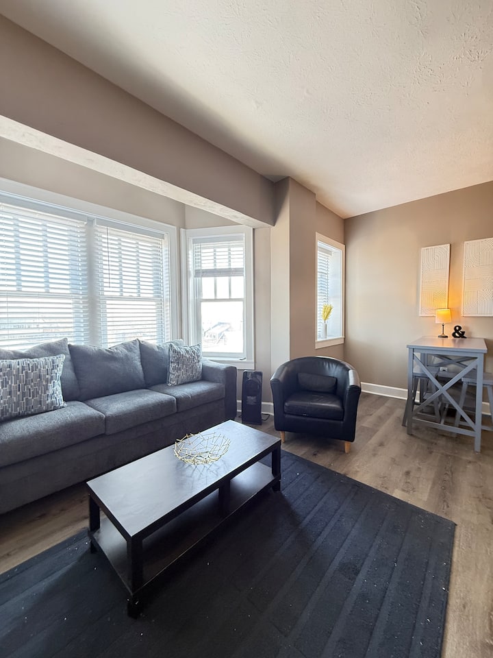 Downtown Indy Studio • 8 Min To Stadium - インディアナポリス, IN