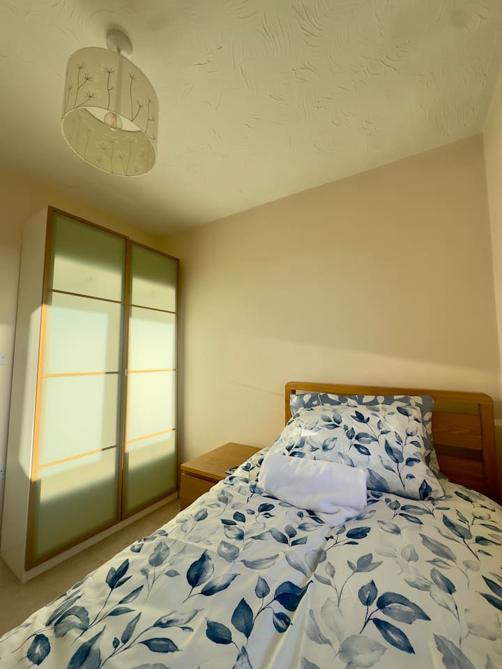 საძინებელი 3