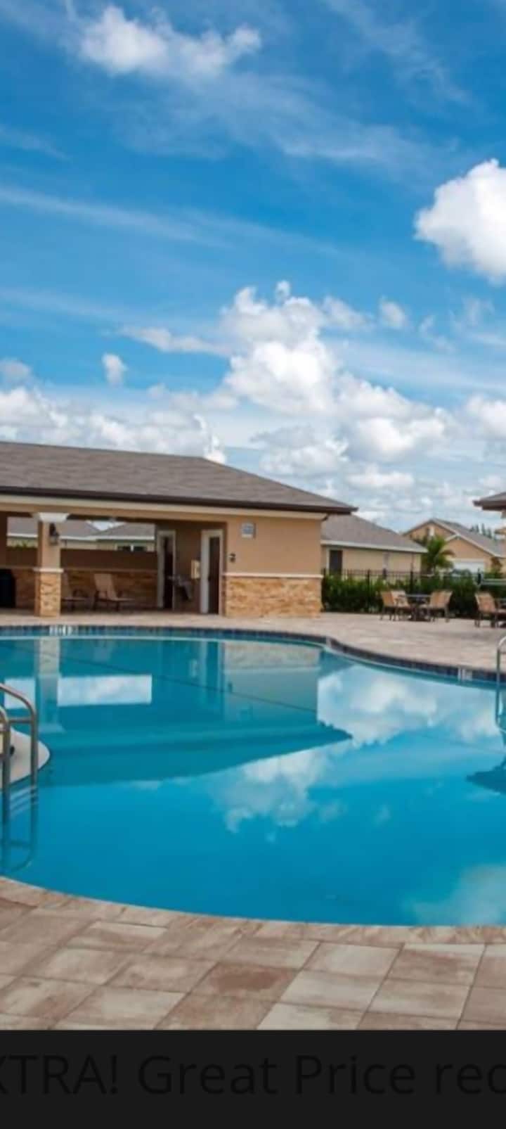 Beautiful Retro Oasis - Punta Gorda, FL