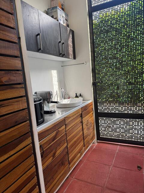 Top Airbnb: House 2. Pool. BBQ. Nature among mountains in Apulo