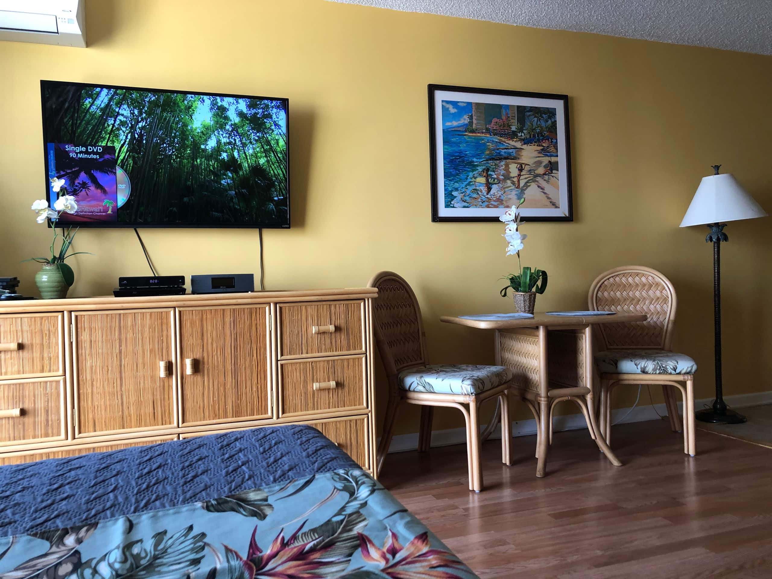 Condo in Honolulu · ★4.86 · Studio · 2 beds · 1 bath - Image 66
