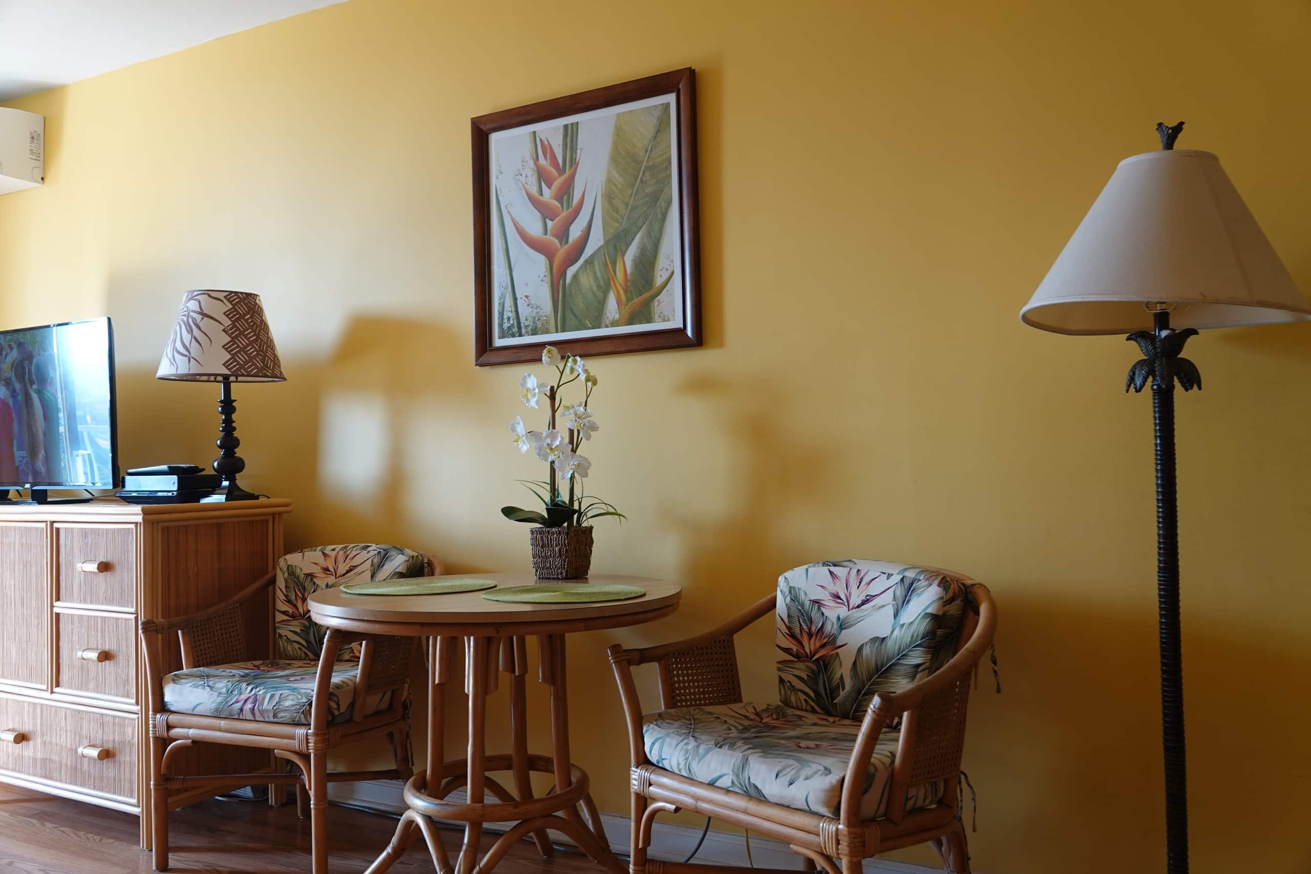 Condo in Honolulu · ★4.86 · Studio · 2 beds · 1 bath - Image 16
