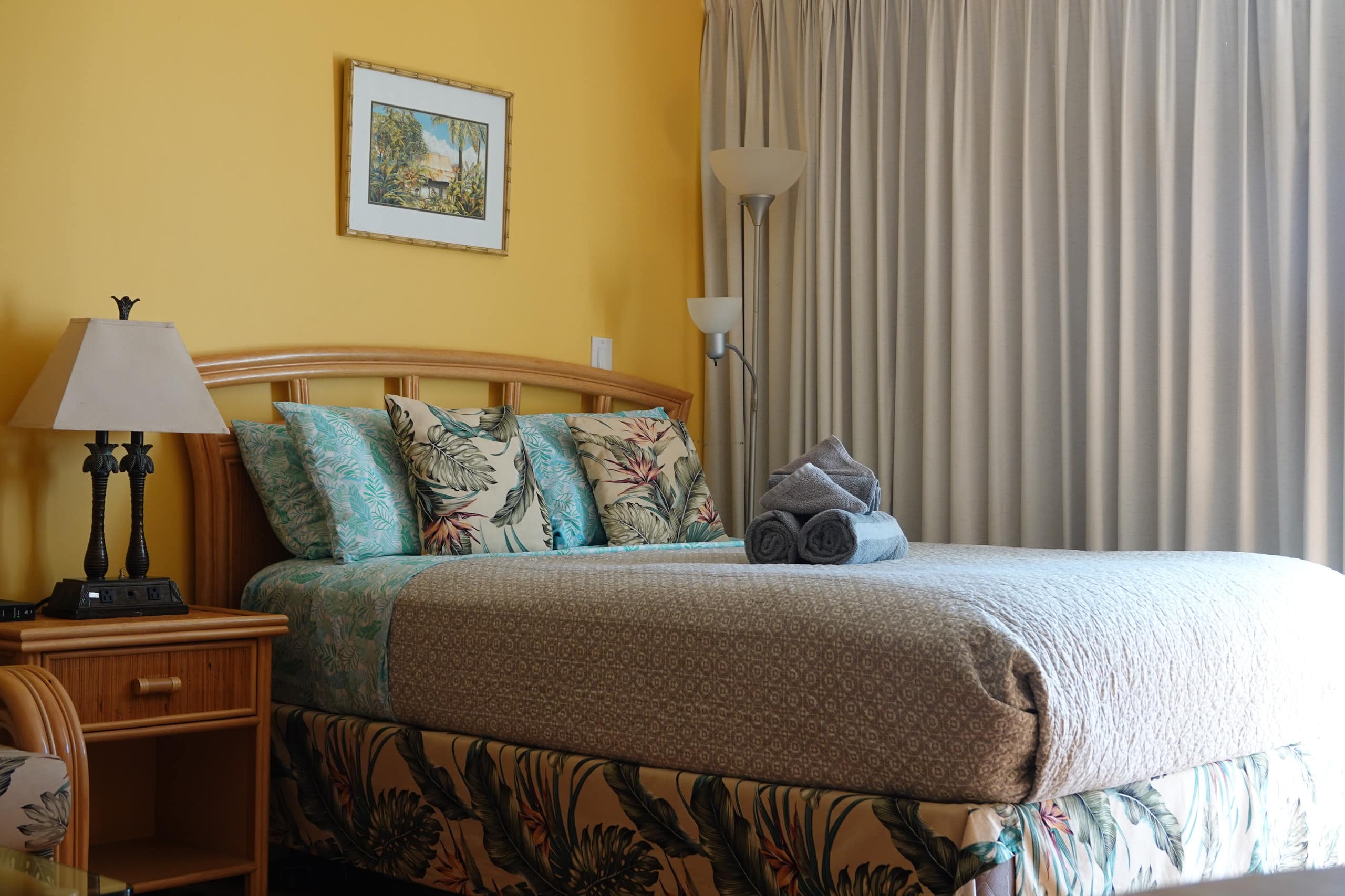 Condo in Honolulu · ★4.86 · Studio · 2 beds · 1 bath - Image 47
