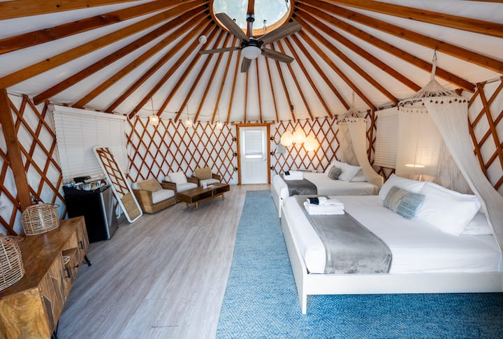 The Boho Yurt | Launch Pointe - 湖埃爾西諾