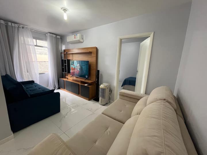 Top Localização! 1 Dorm C/ Ar + Garagem - Praia - Praia Grande
