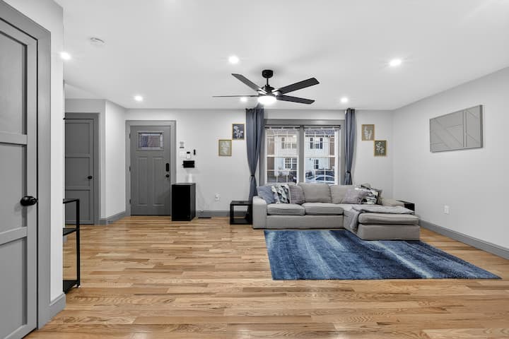 Chic Home By University Of Delaware, Christiana - University of Delaware, Newark