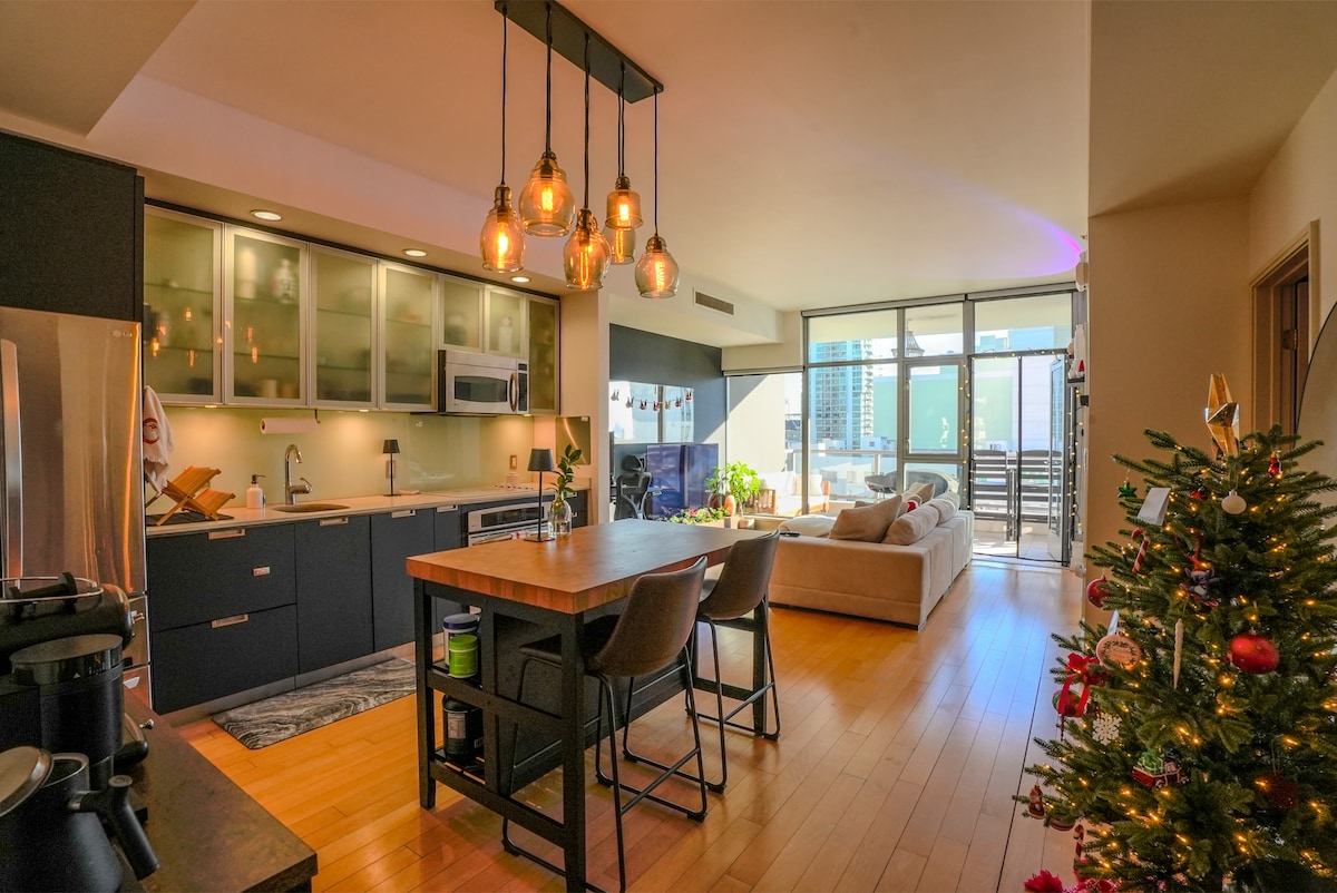 Airbnb Gaslamp San Diego