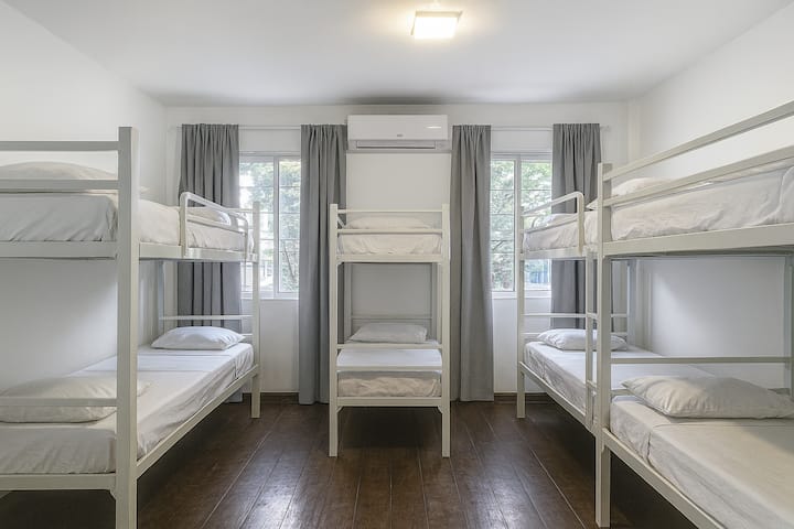 14 Pax Copacabana - Rio de Janeiro