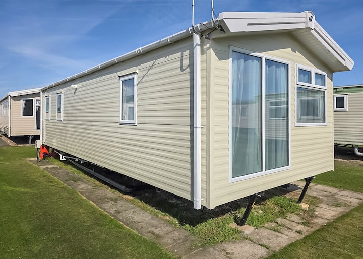 Brand New Luxury Silver Caravan - Skegness