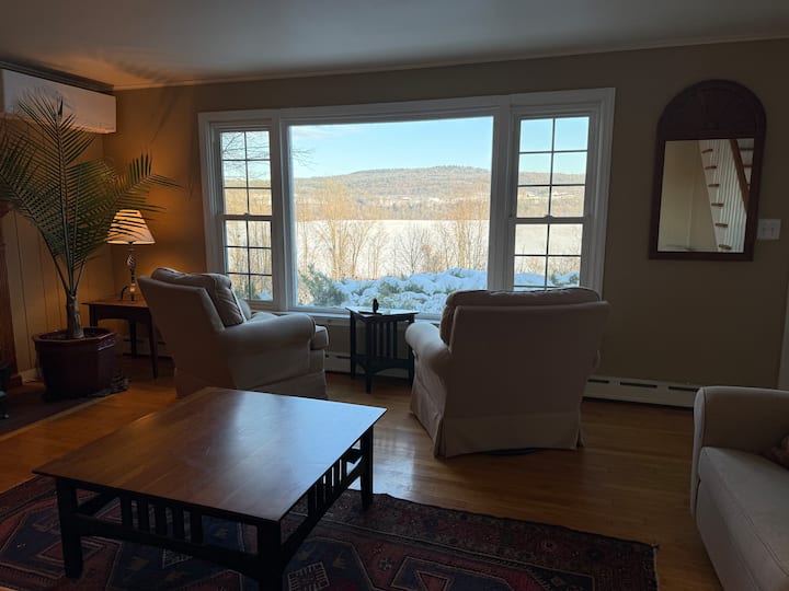 Great Meadow Main House: Putney, Vermont - Keene, NH
