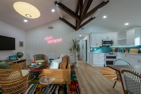 Top Airbnb: Hot Tub | Sleeps 10 | 8 Min to Atlanta Stadium in Westview