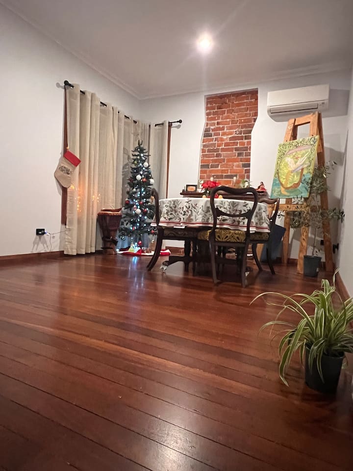 Abracadabra Cottage - Bunbury