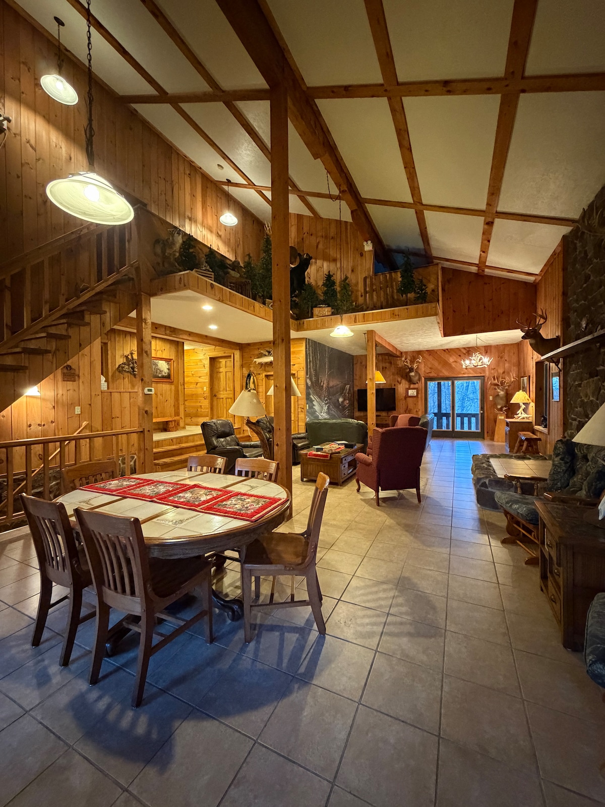 Great Room Connecting to Dining Area