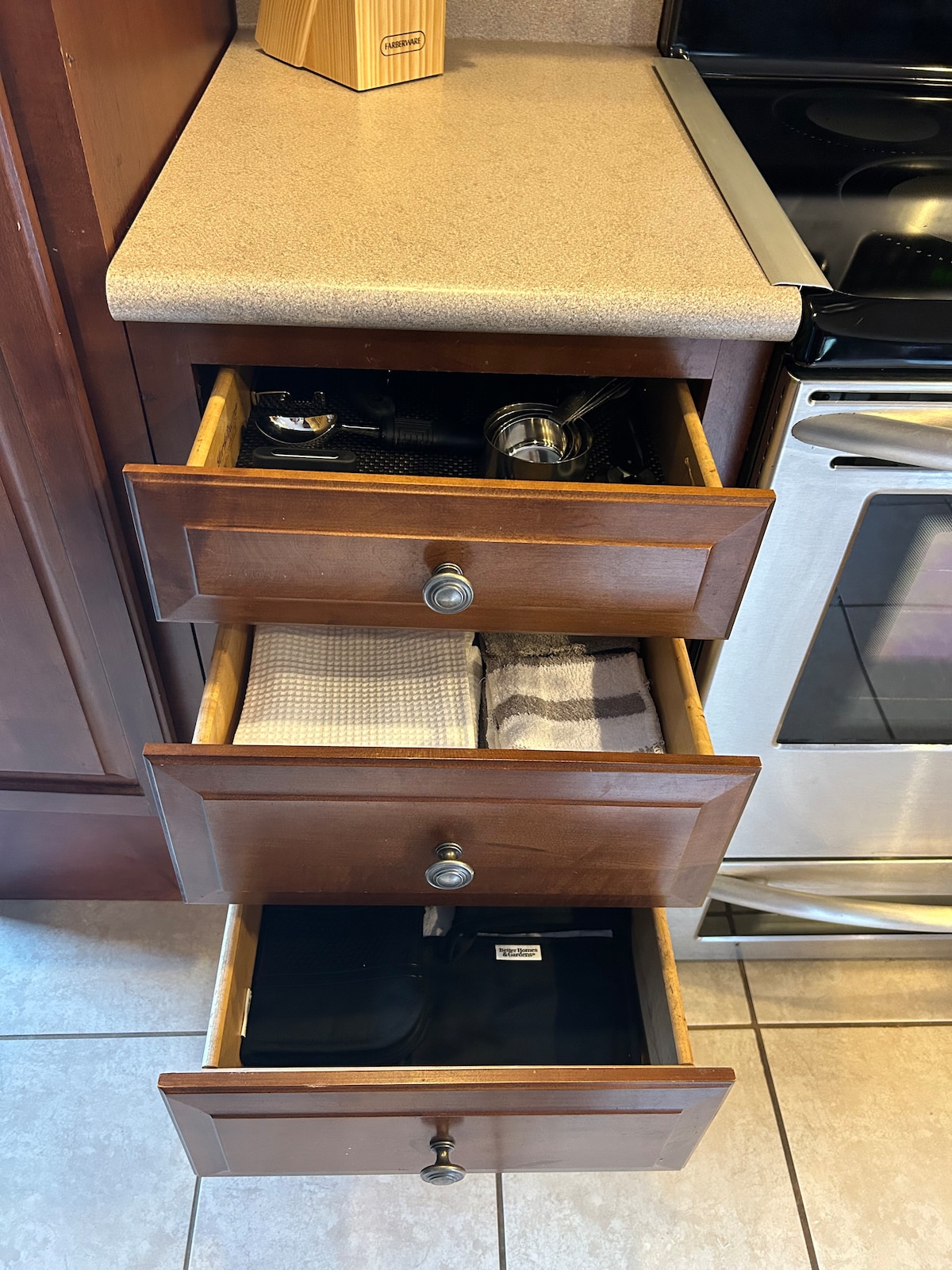 Fully Stocked Cooking Utensil & Cutlery Drawers