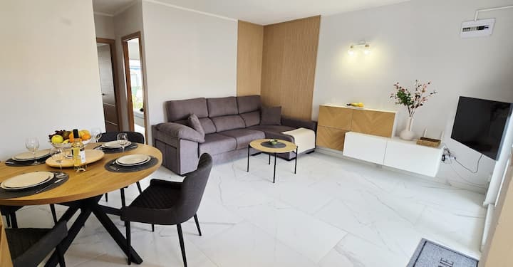 Renovated 2 Bedroom Bungalow - Torrevieja