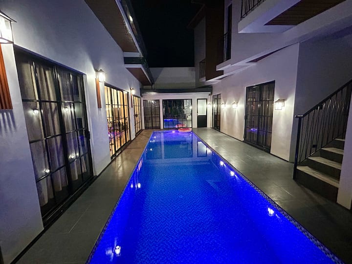 House With Pool In Bacolod City
