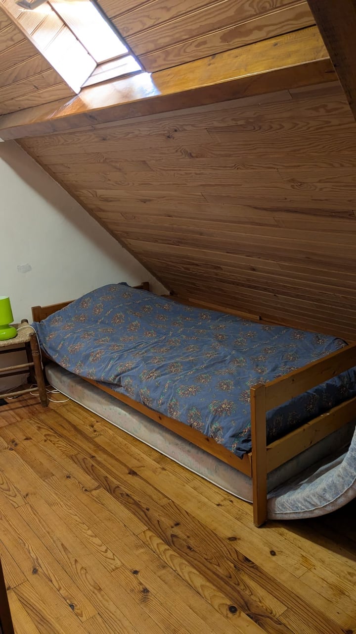 Dhomë gjumi 1
