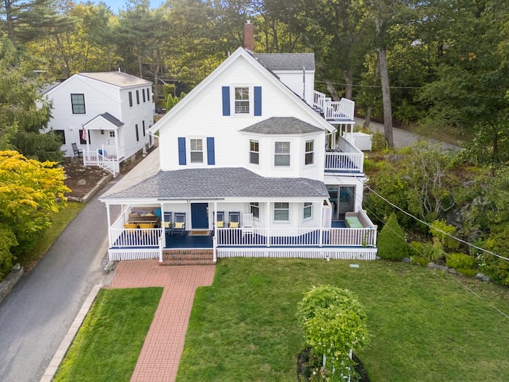 Historic Inn Turned Luxury Rental With Hot Tub! - Ogunquit, ME
