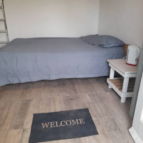 Anuncio de Airbnb popular: Sleep steps from the Sea - Playas del Sur Mar del Plata en Playa Serena