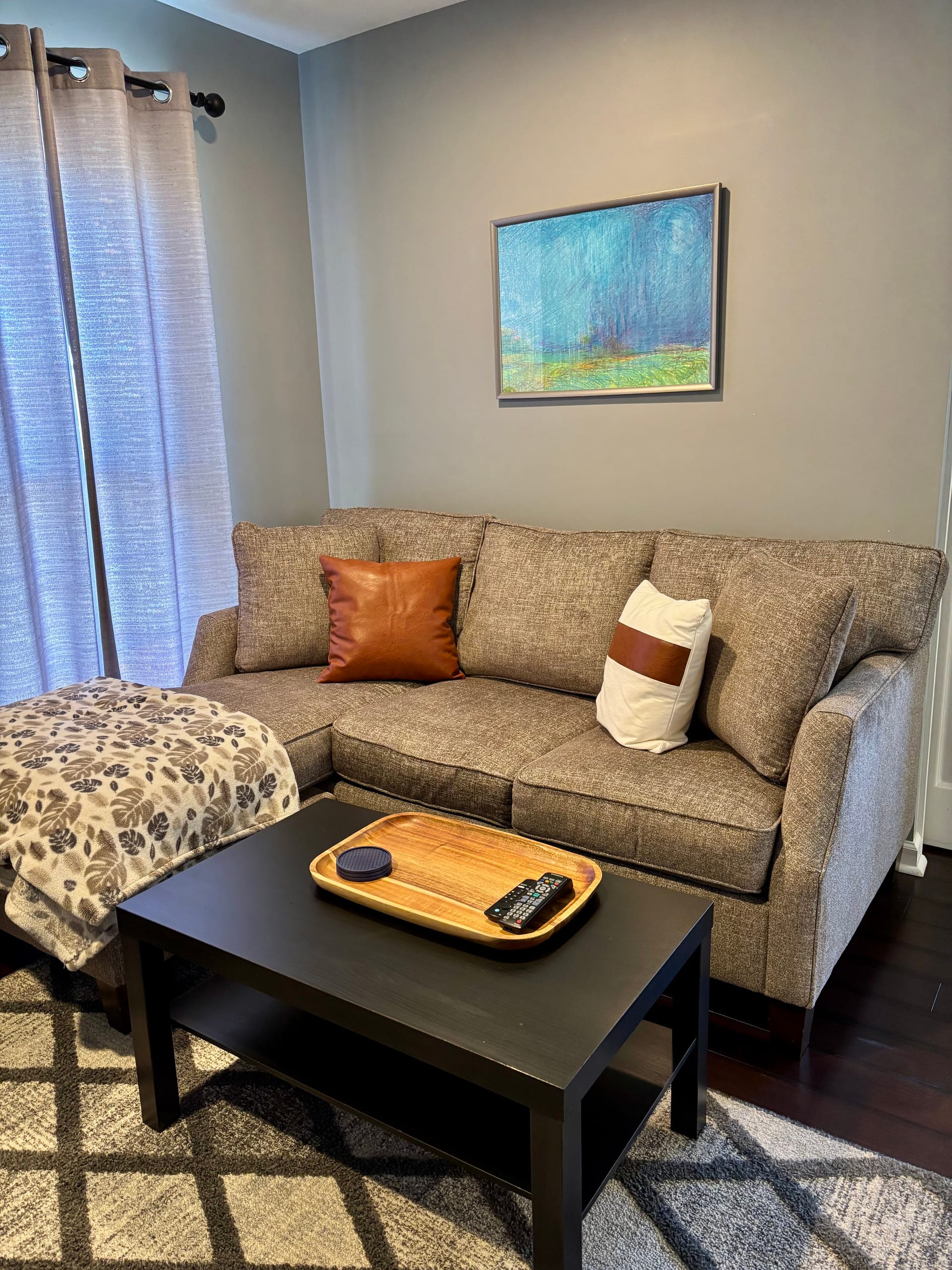 Urban Tiny Home -Close to the Best of KC