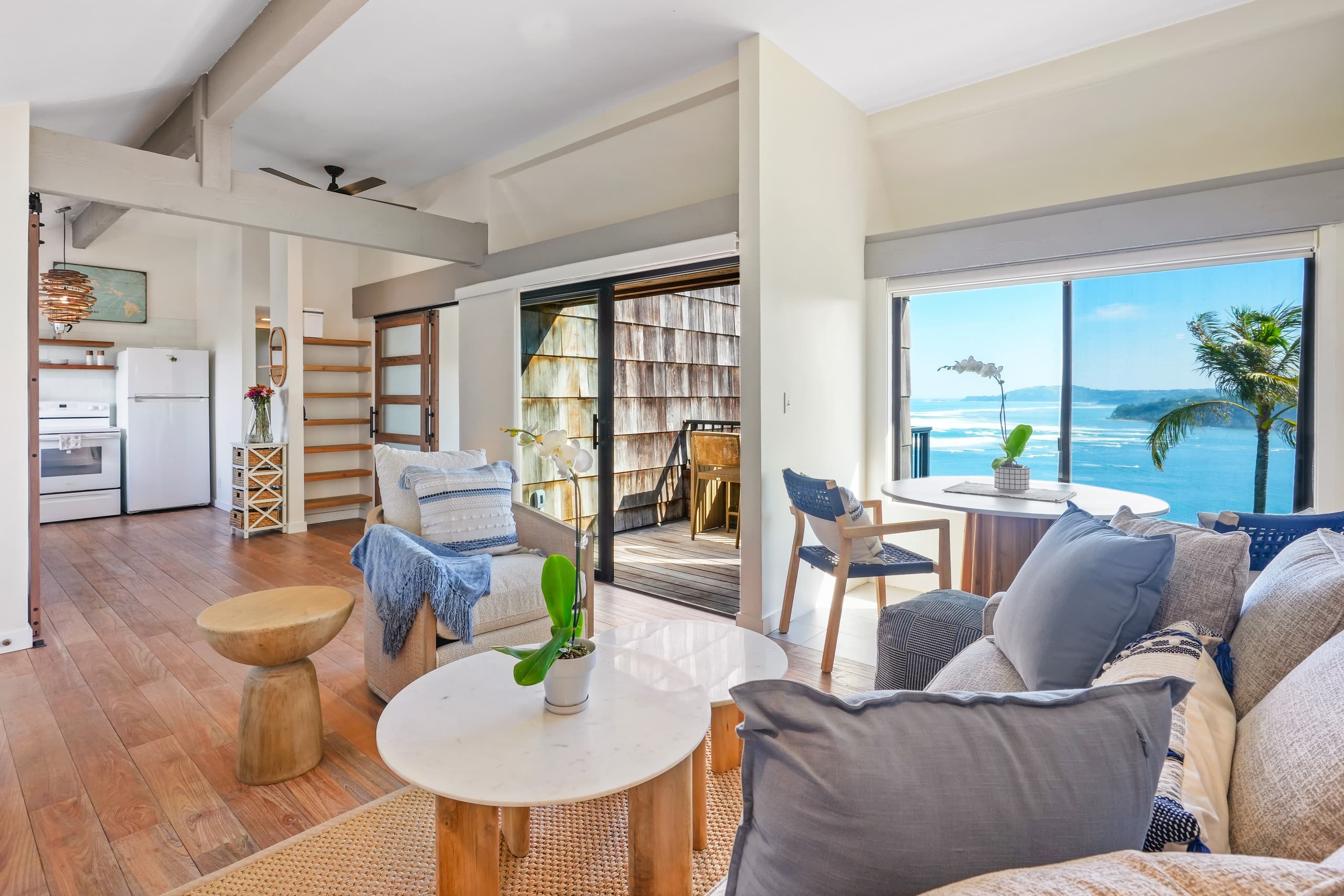 Oceanfront Eagles Nest, Bali Hai Sunset Views - Photo 4