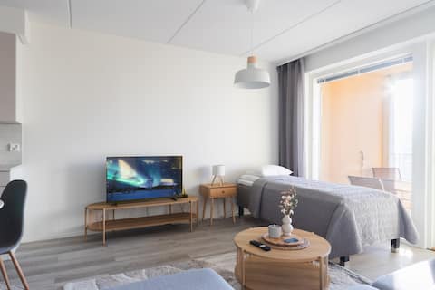 Top Airbnb: Sauna | Spacious 55m² | Balcony | Washer | Wi-Fi in 1. Kaupunginosa