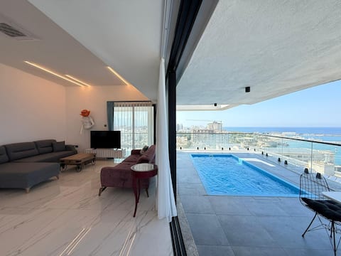 Kyrenia Center Ultra Luxury 3+1 Apartment with Private Pool