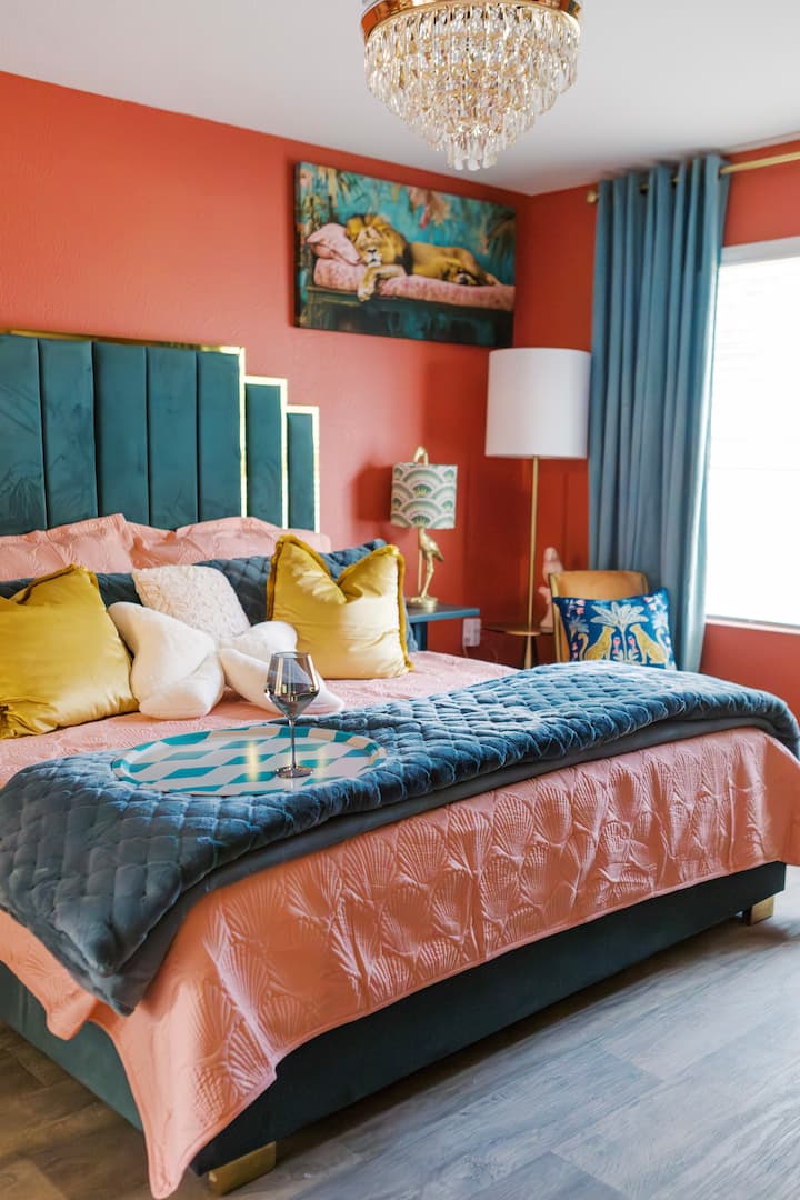 A glam primary suite made for indulgence—10” king green tea memory foam, medium firm support, topped with an ultra-plush down-alternative topper for hotel-level comfort.