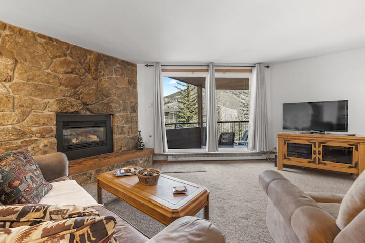 Near Ski Resorts | Walk To Lake Dillon & Marina - Dillon, CO