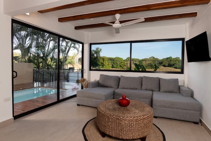 Villa Palma ⁂5bedrooms ⁂Privatepool ⁂Sleeps12 - Costa Rica