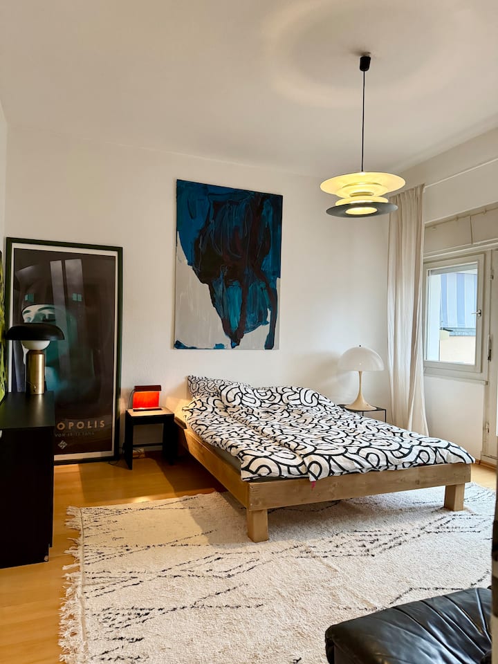 საძინებელი 1