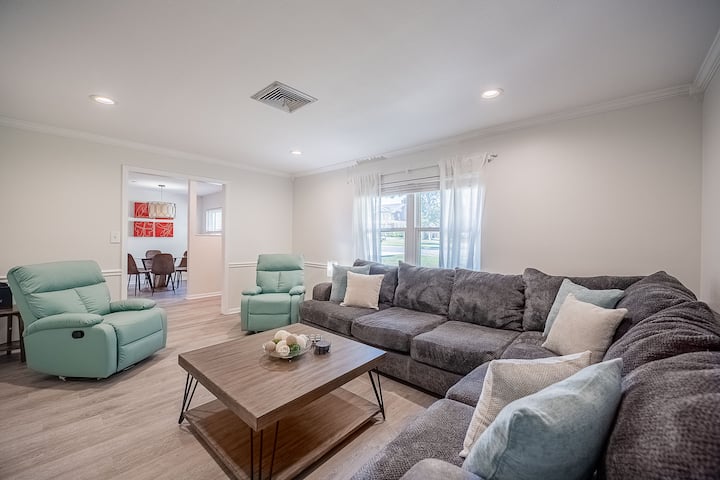 House On The Heights - Lakeland, FL