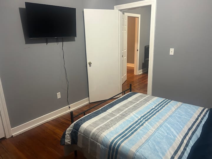 Cozy Harbor Room - Springfield, MA