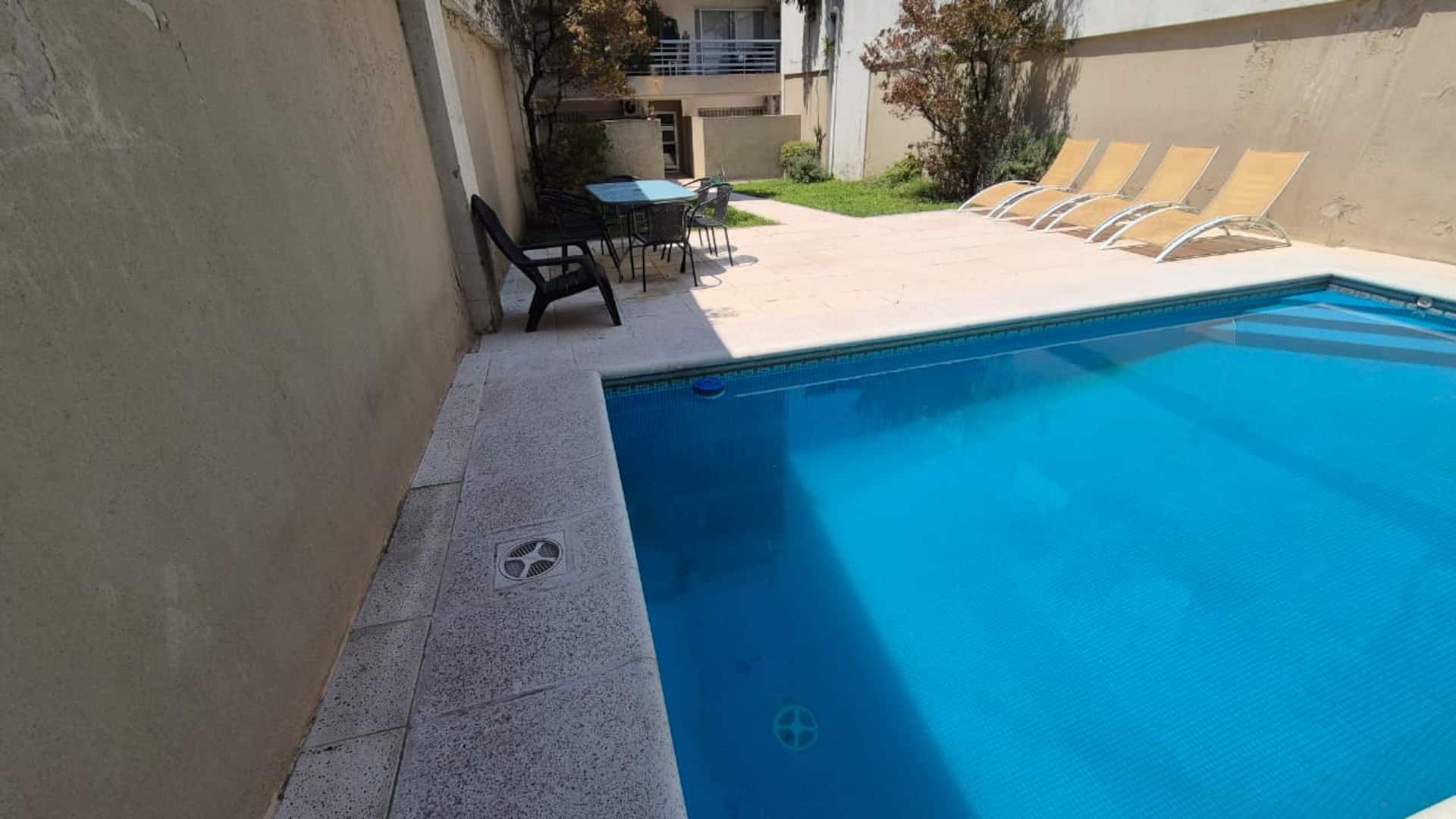 Kitnet com varanda em Palermo