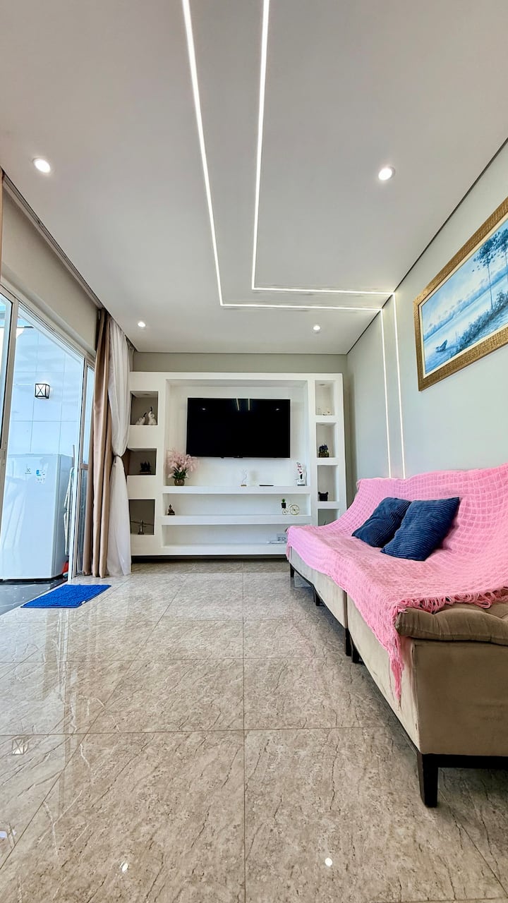 “Cobertura Duplex ÚNica: Exuberância E Conforto” - Ilha Grande