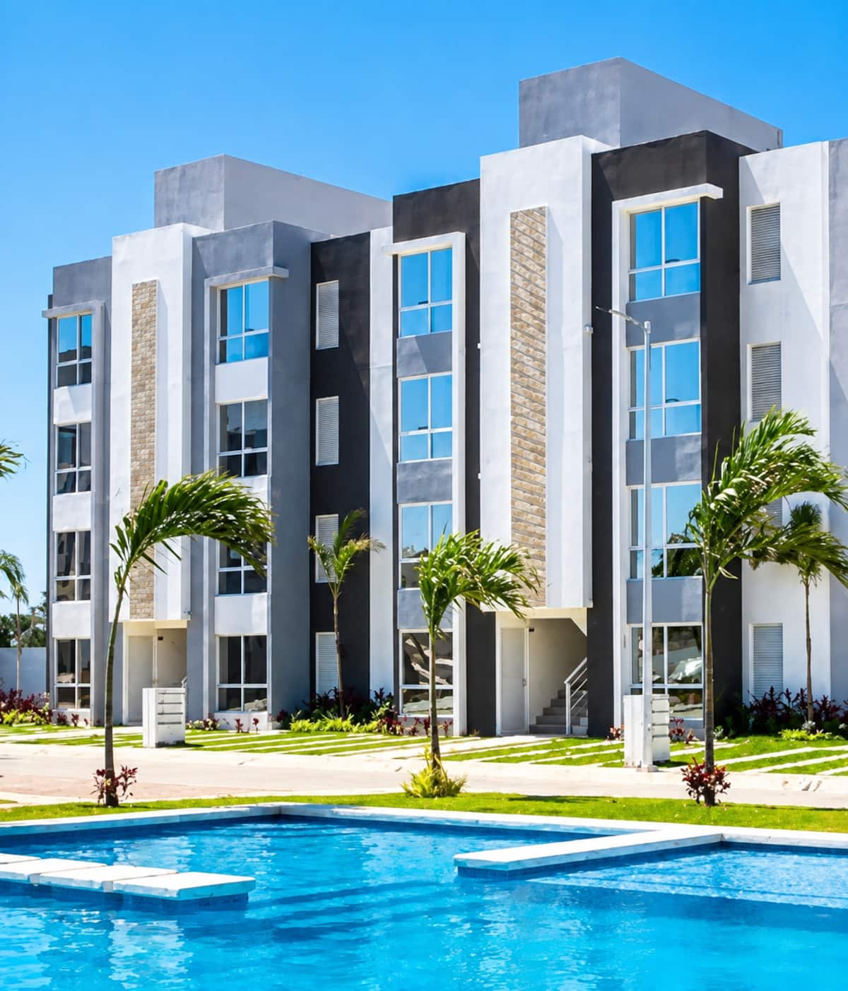 Oasis Mar de Grau | Planta Baja con Alberca