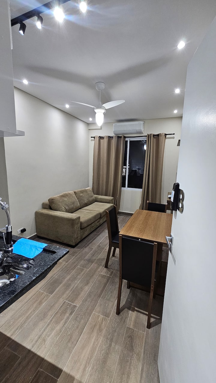 Lindo Apt Fte Praia Vista Mar Ar Cozinha Completa - Sao Vicente, Brazil