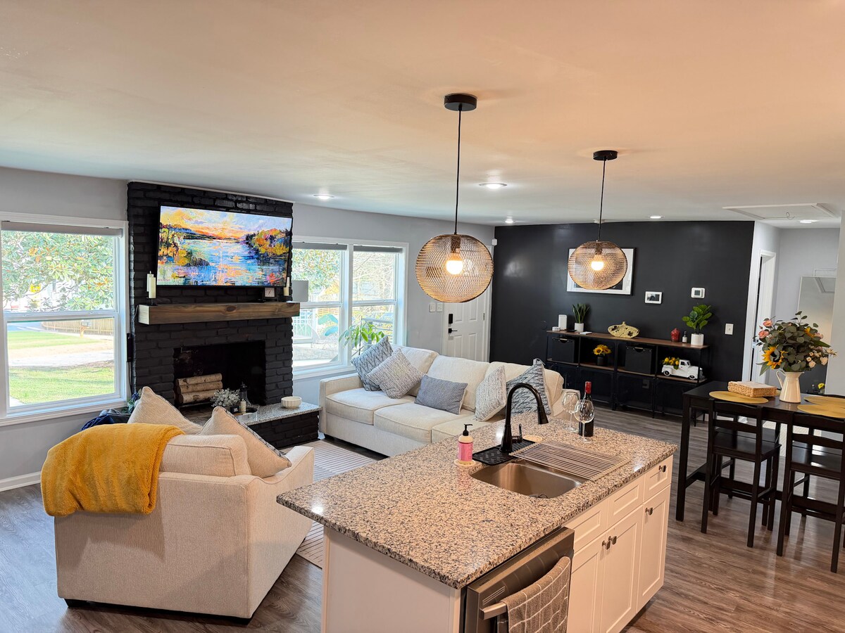 Popular Airbnb listing: Cozy Westside ATL Home Near Downtown & Attractions in Venetian Hills