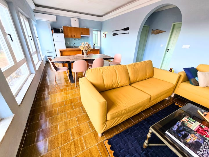 Casa Bonito. Nice Patio & Pool. 1st Floor - Monte Gordo