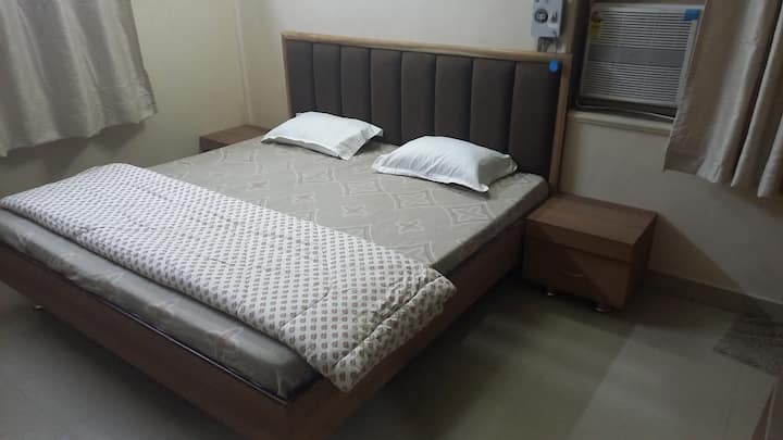 Your Home Away From Home Well A Private Rooms - Mathura