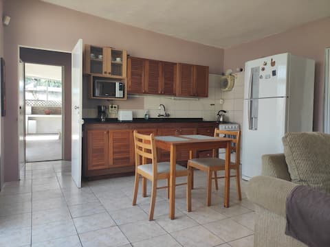 Top Airbnb: Bright/cozy/safe apartment with barbecue and patio in Canelones