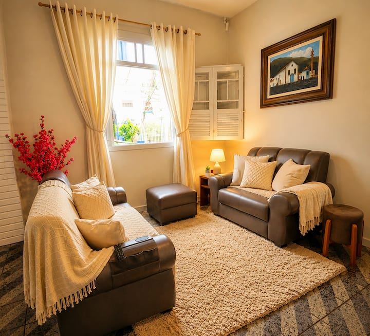 Casa Ampla No Centro | Conforto Para Até 9 Pessoas - Ouro Preto