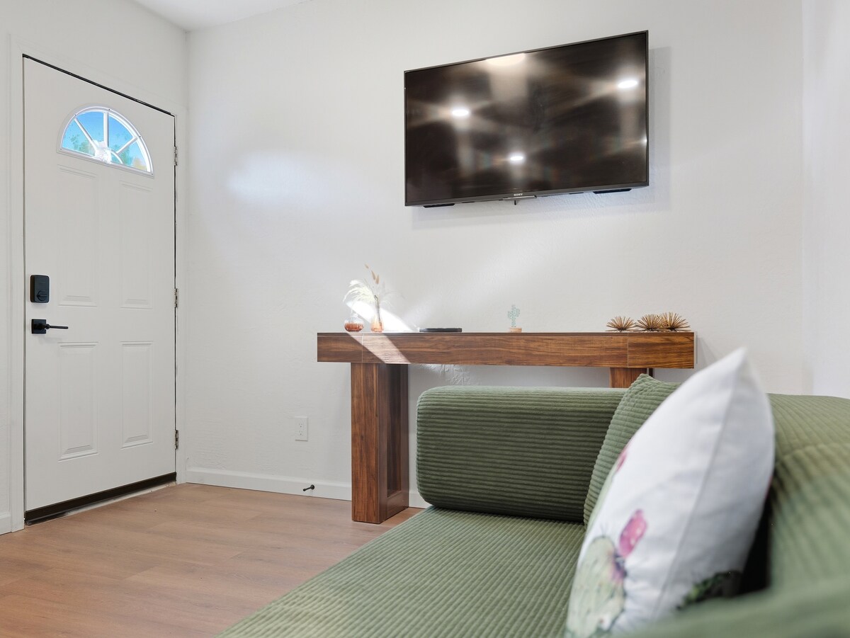 Top performing Airbnb: The Cozy Cactus in Gilbert