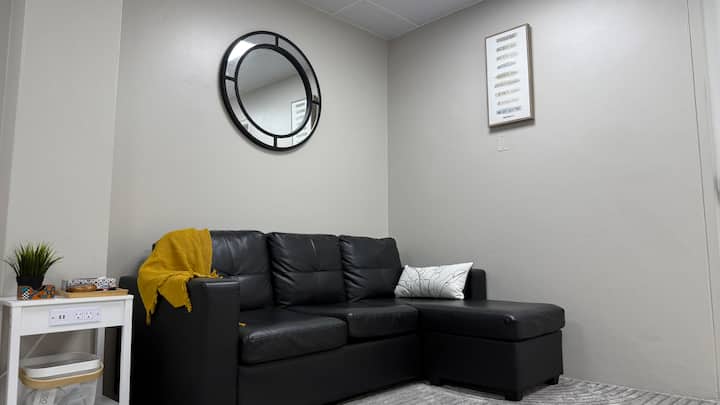 Modern 2br In Gated Complex With Pool - Aranguez - Trinidad and Tobago