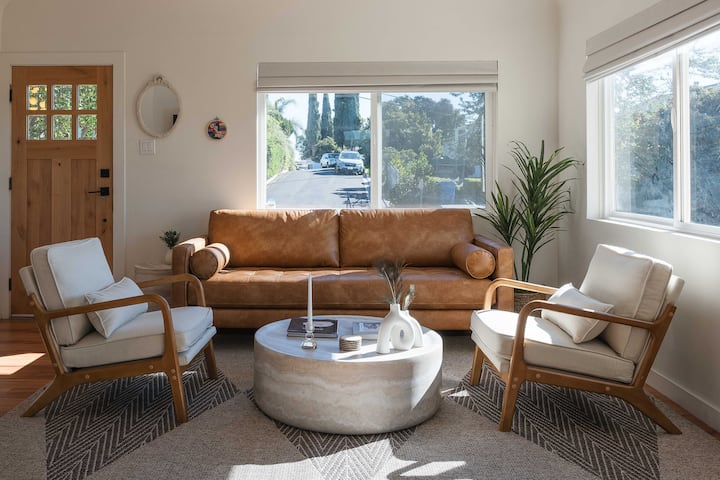 Hillside Home W City Views•hot Tub•3 Parking Spots - San Marino, CA